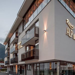 Regina'S Alp Deluxe